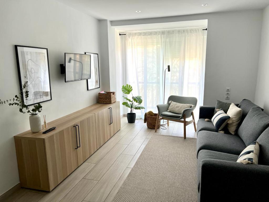 Acogedor Apartamento Cerca De La Playa Valencia Exterior photo